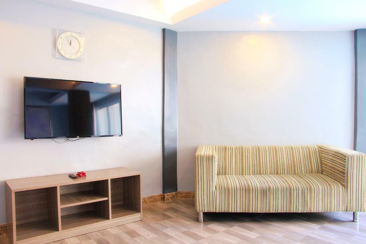 Dragon Beach Resort Jomtien Pattaya Buitenkant foto